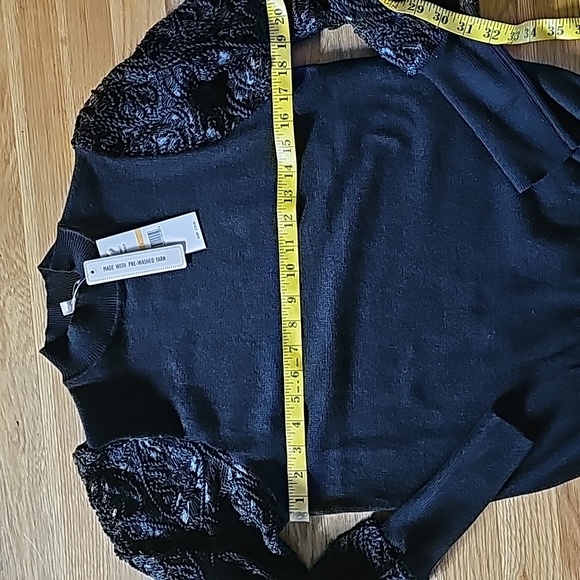 Nanette Lepore Long Sleeve Black Sweater Women's Size Small NWT - Picture 8 of 13